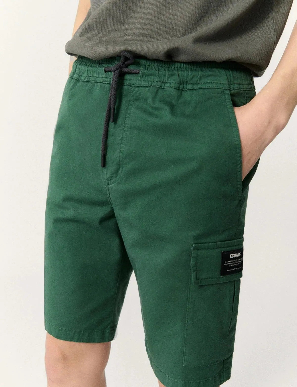 Pantalón Corto Mos Bright Green - ECRU