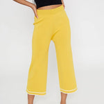 Pantalón culotte de punto con ribetes a contraste amarillo - ECRU