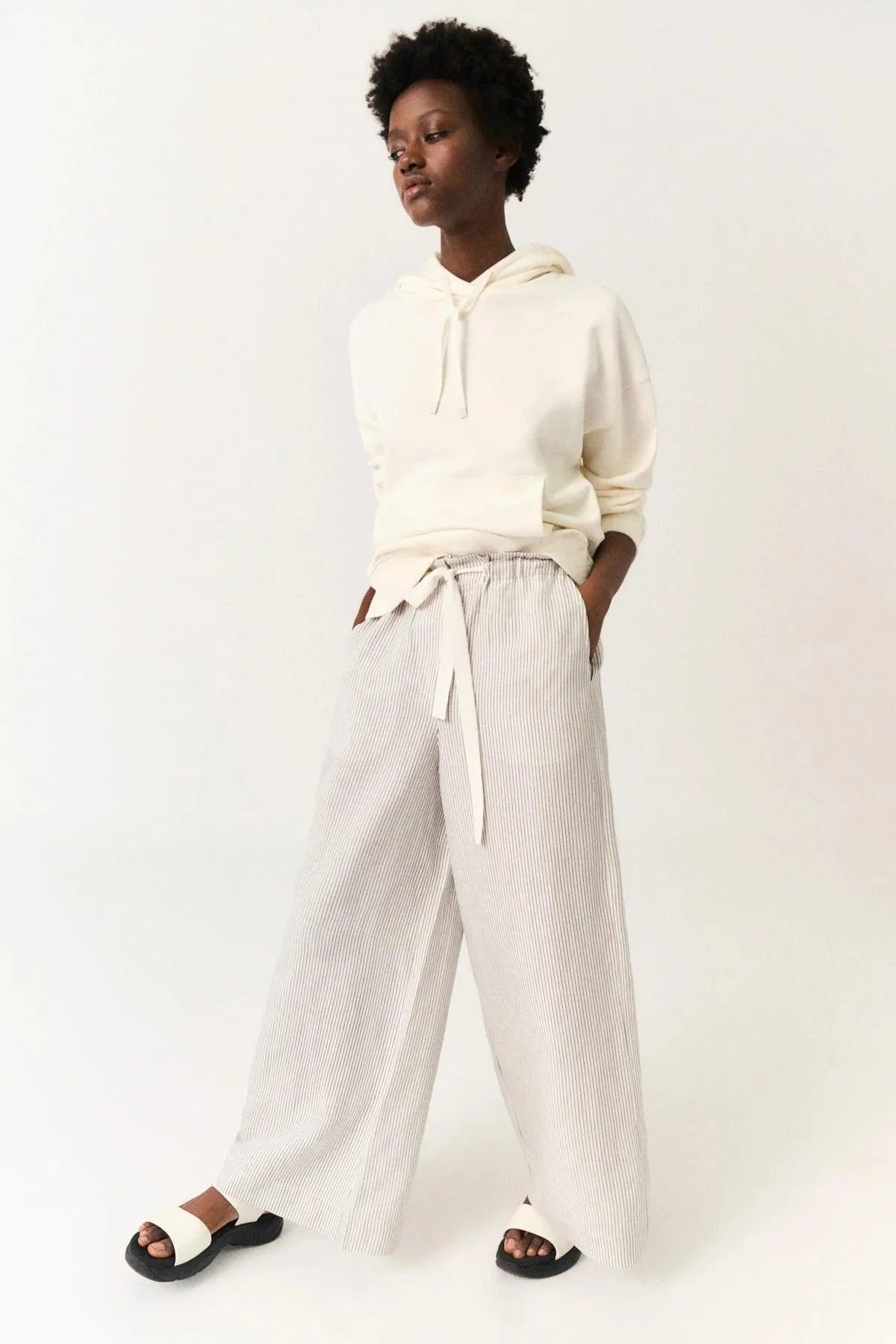 Pantalón Zami White Navy Stripe - ECRU