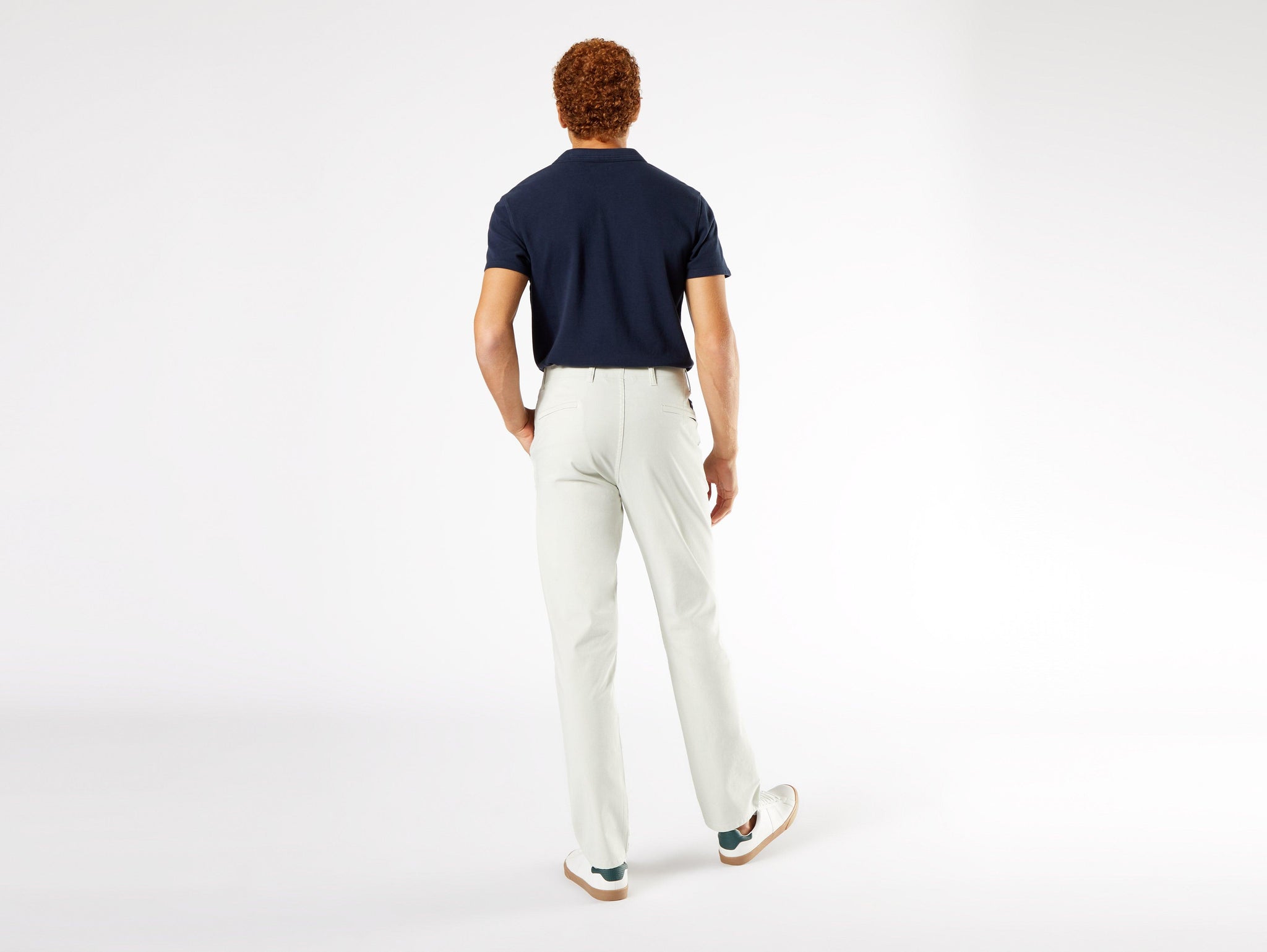 Pantalones Chinos Dockers® Smart 360 Flex™ Alpha Slim Fit - ECRU