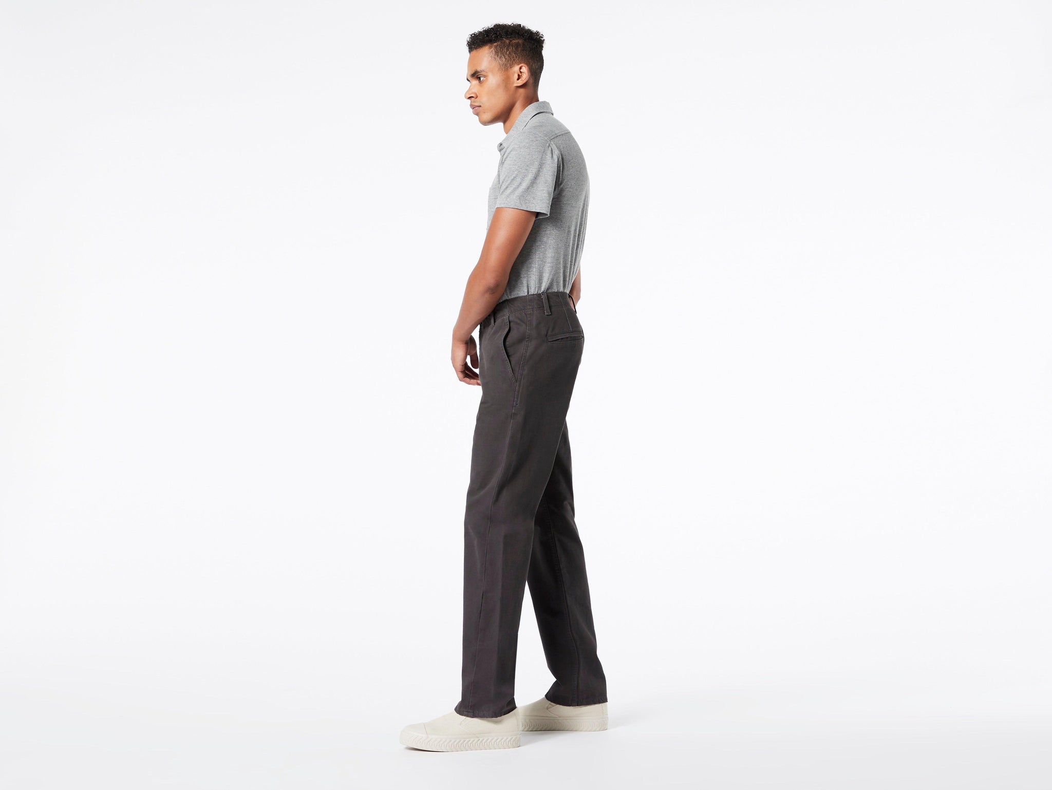 Pantalones Chinos Dockers® Smart 360 Flex™ Alpha Slim Fit Steelhead Grey - ECRU