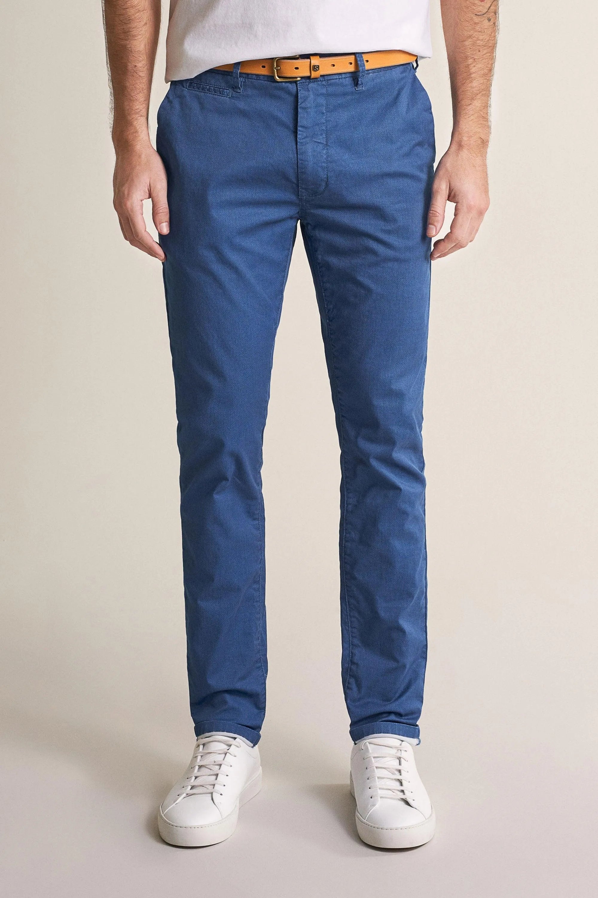 Pantalones chinos slim con microprint - ECRU