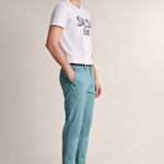 Pantalones chinos slim con microprint - ECRU