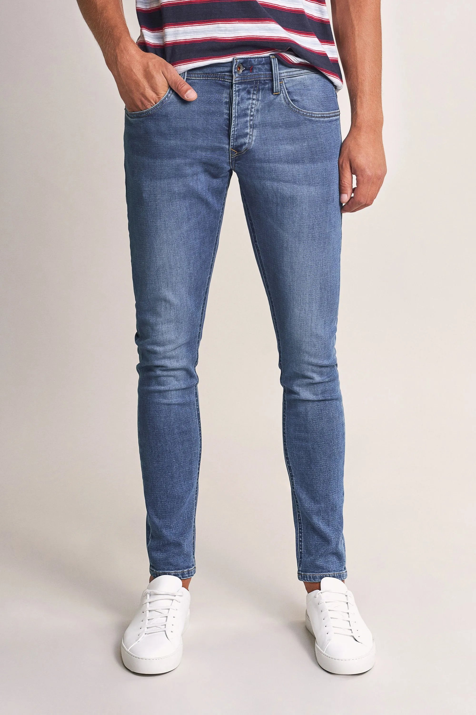 Pantalones Clash skinny jogger con grafeno - ECRU