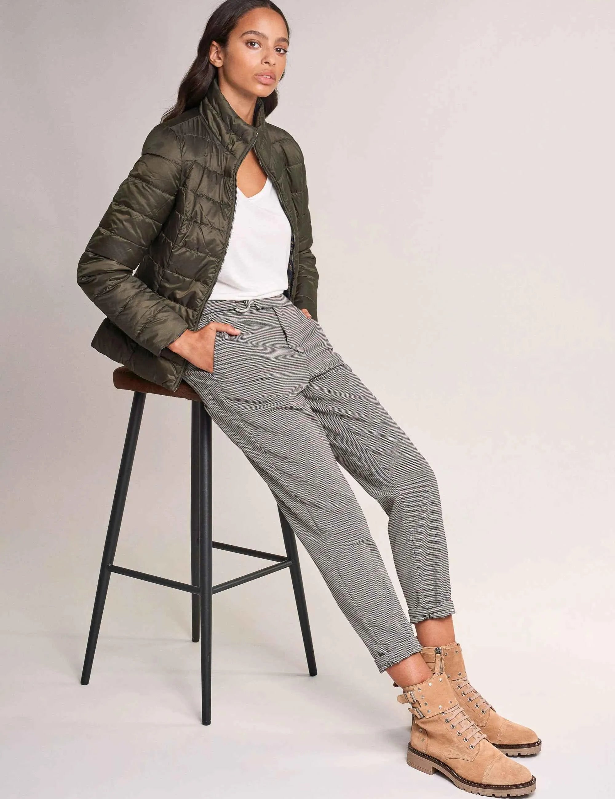 Pantalones Colette Capri Con Hebilla Pied De Poule - ECRU