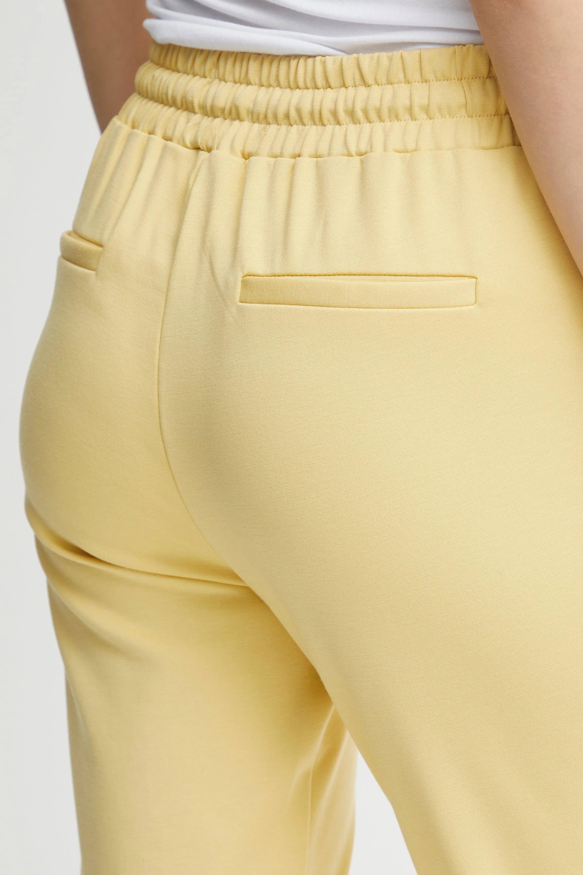 Pantalones ICHI Kate Cropped Jojoba - ECRU