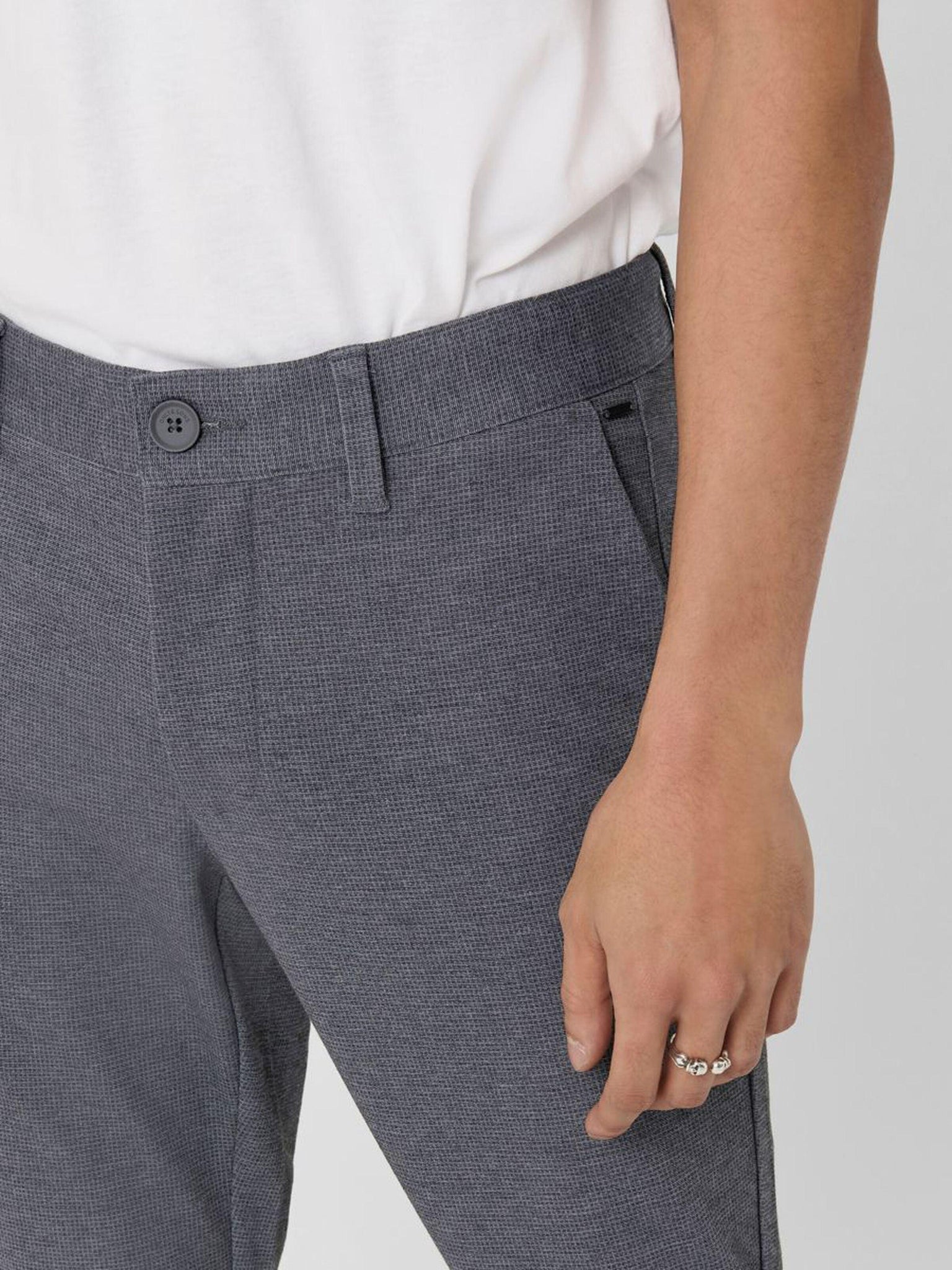 Pantalones Tipo Jogger a Cuadros Mark - ECRU