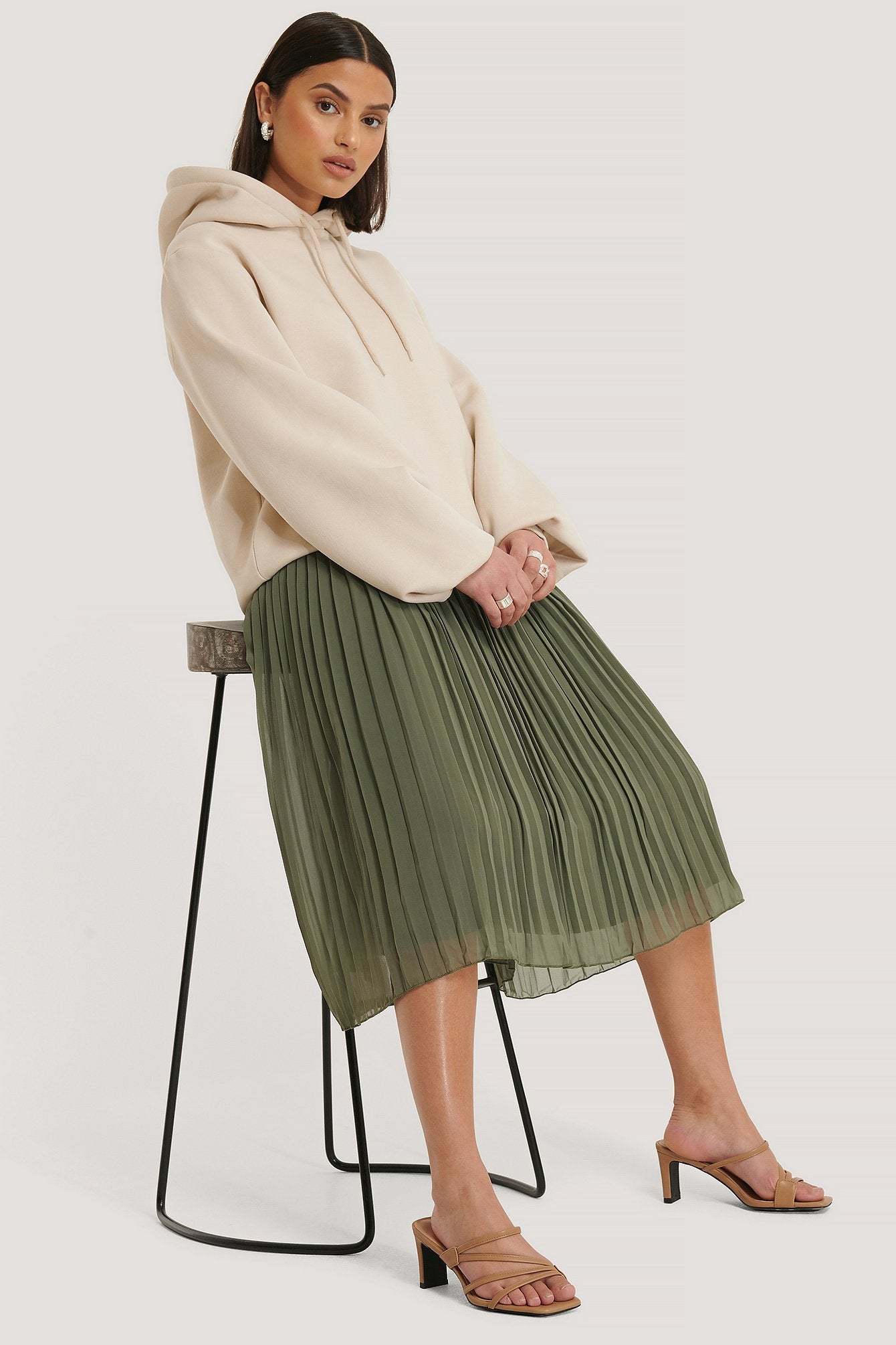 Pleated Midi Skirt - ECRU