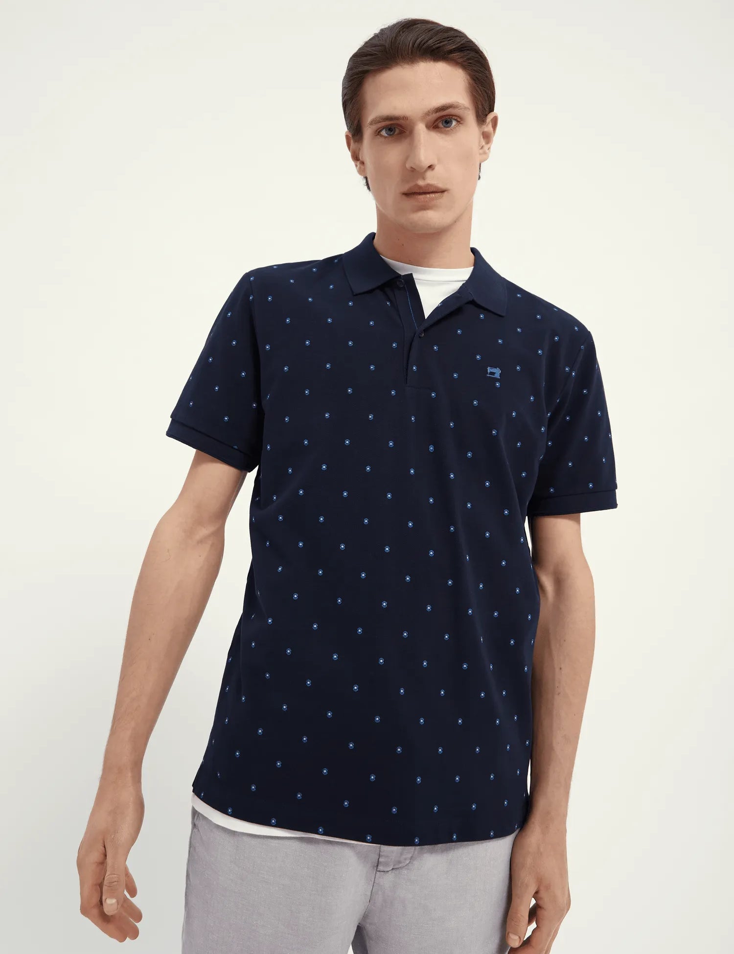 Polo de piqué de algodón orgánico con diseño estampado - ECRU