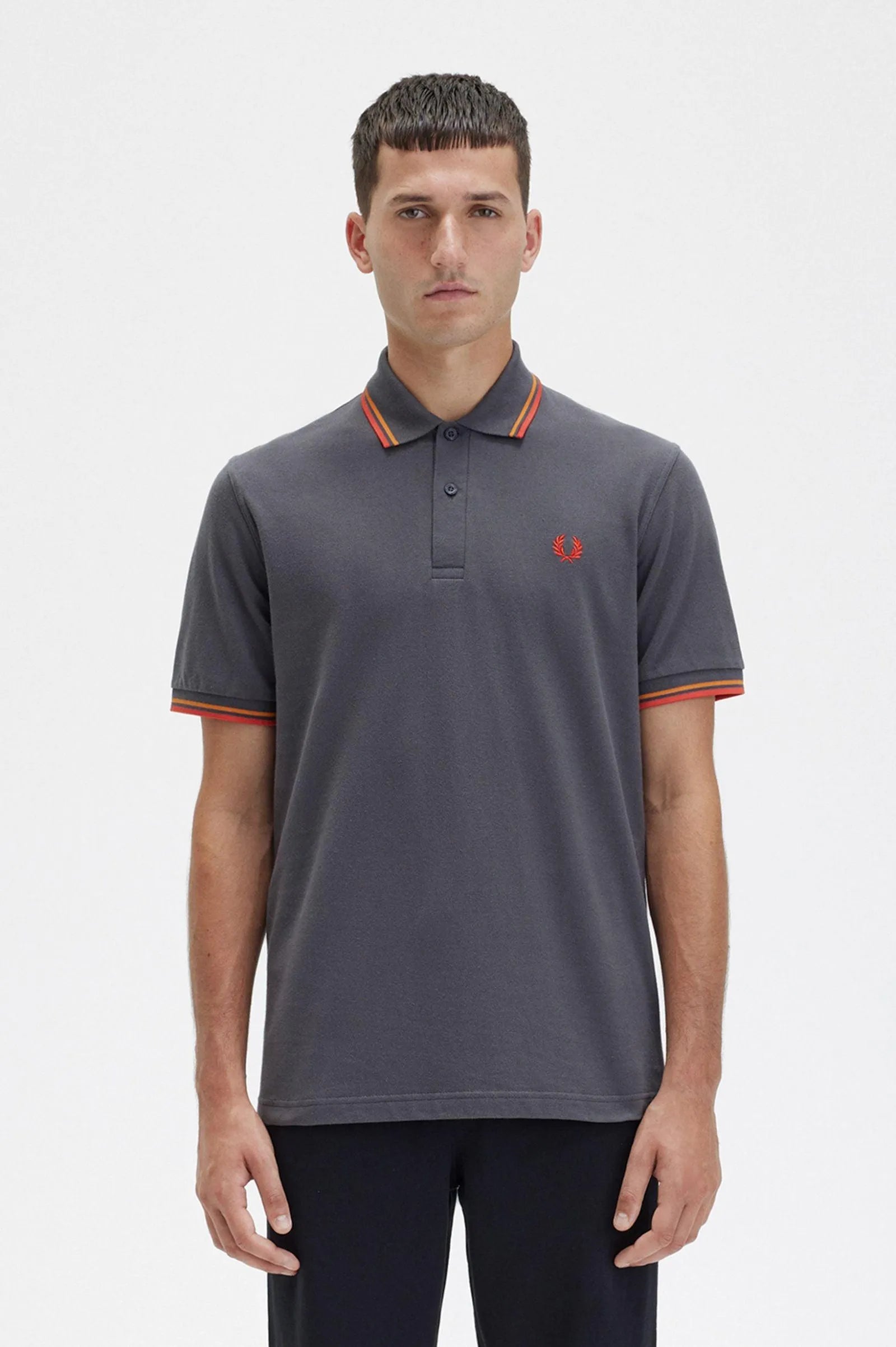 Polo Fred Perry M12 Gris Plomizo Naranja Rojo Cibernético Made In England - ECRU