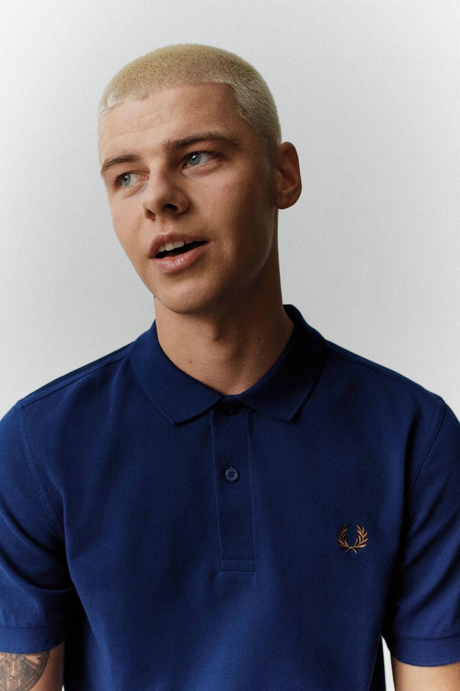 Polo M600 Azul Marino Francés - ECRU