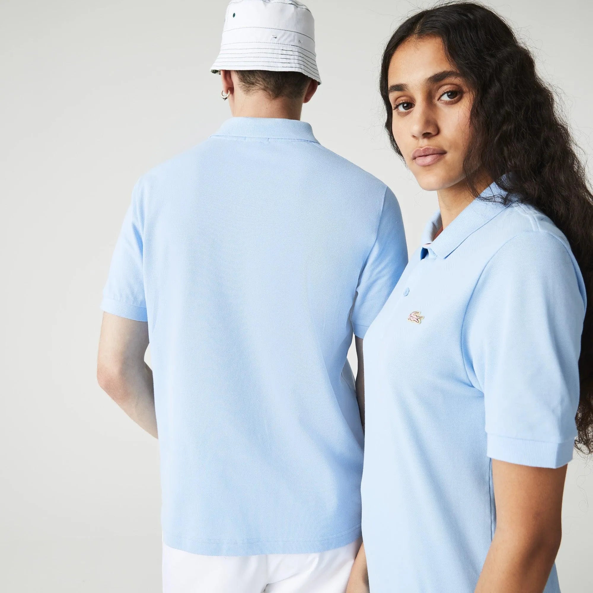 Polo unisex Lacoste L!VE relaxed fit en piqué de algodón stretch - ECRU