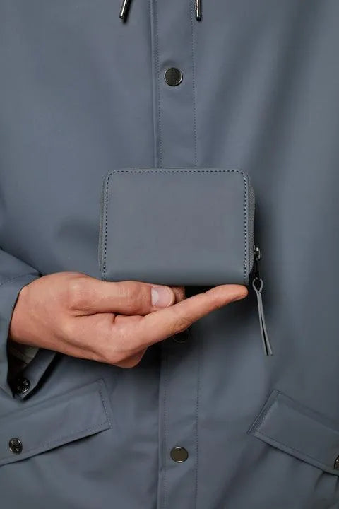 Rains Cartera Small Wallet River - ECRU