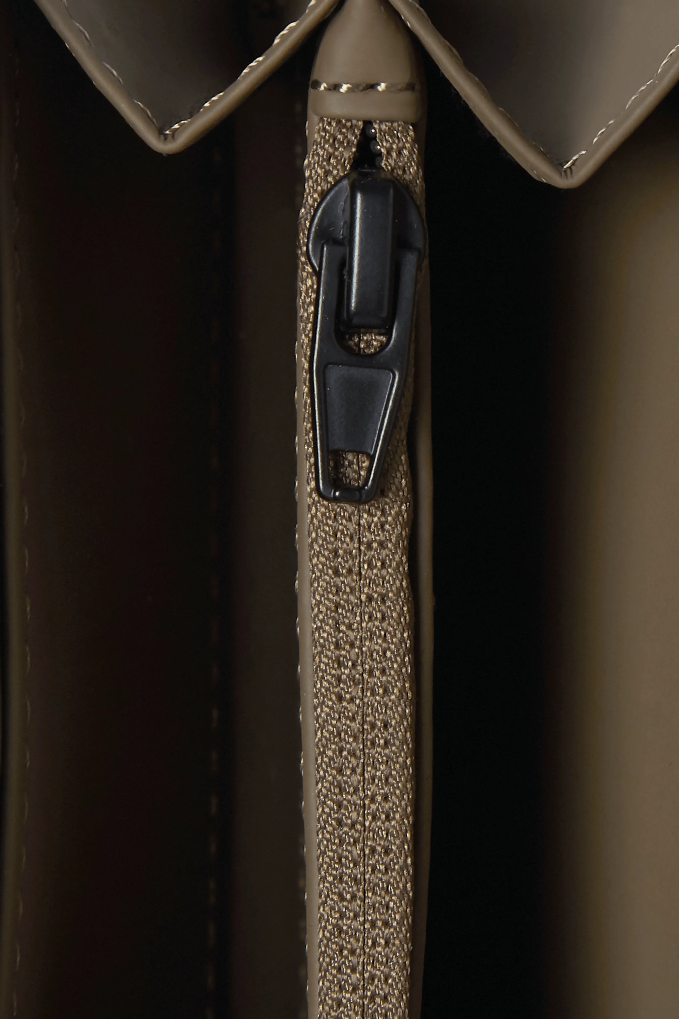 Rains Cartera Small Wallet Wood - ECRU