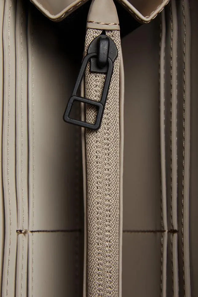 Rains Cartera Wallet Velvet Taupe - ECRU