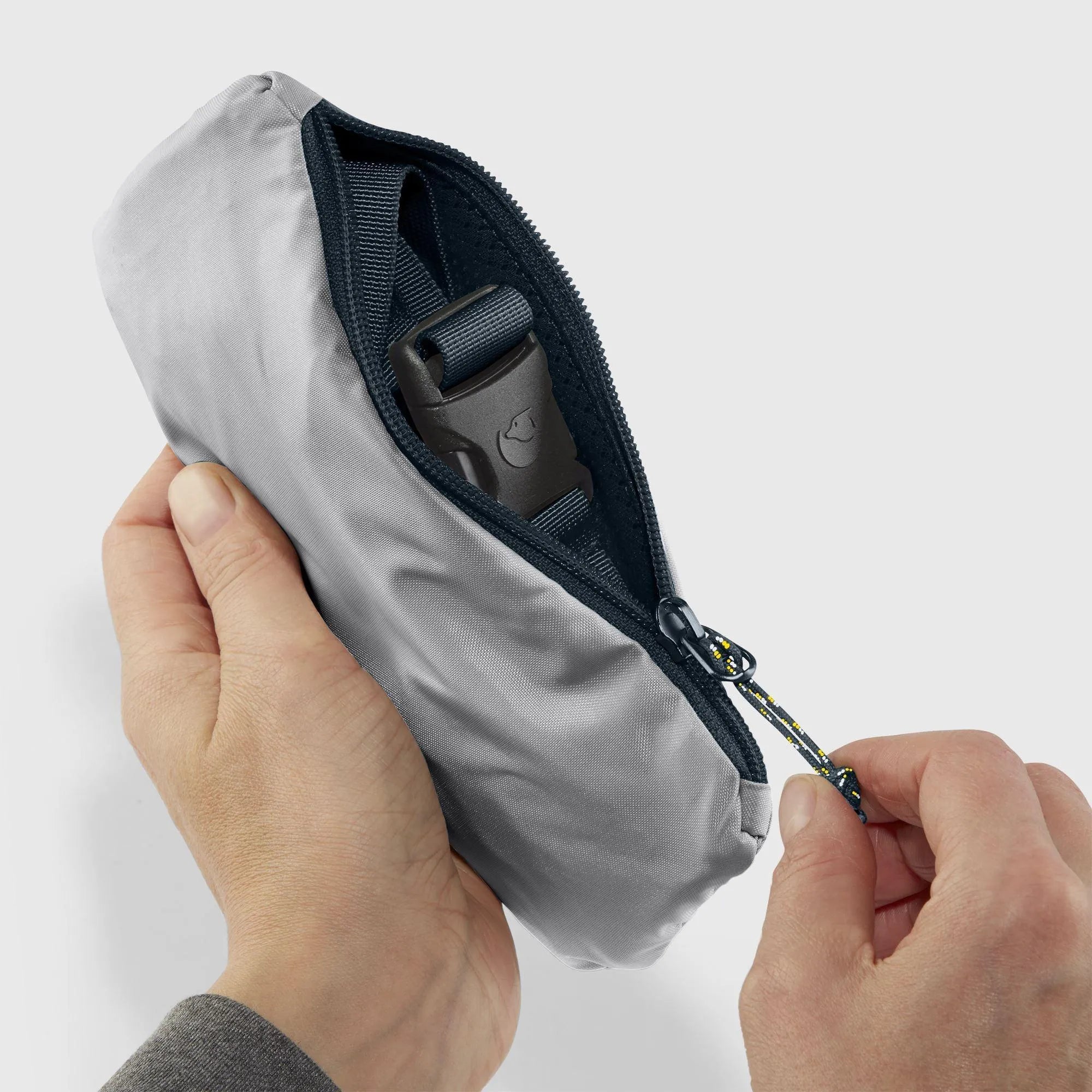 Riñonera Fjallraven High Coast Hip Pack Navy - ECRU