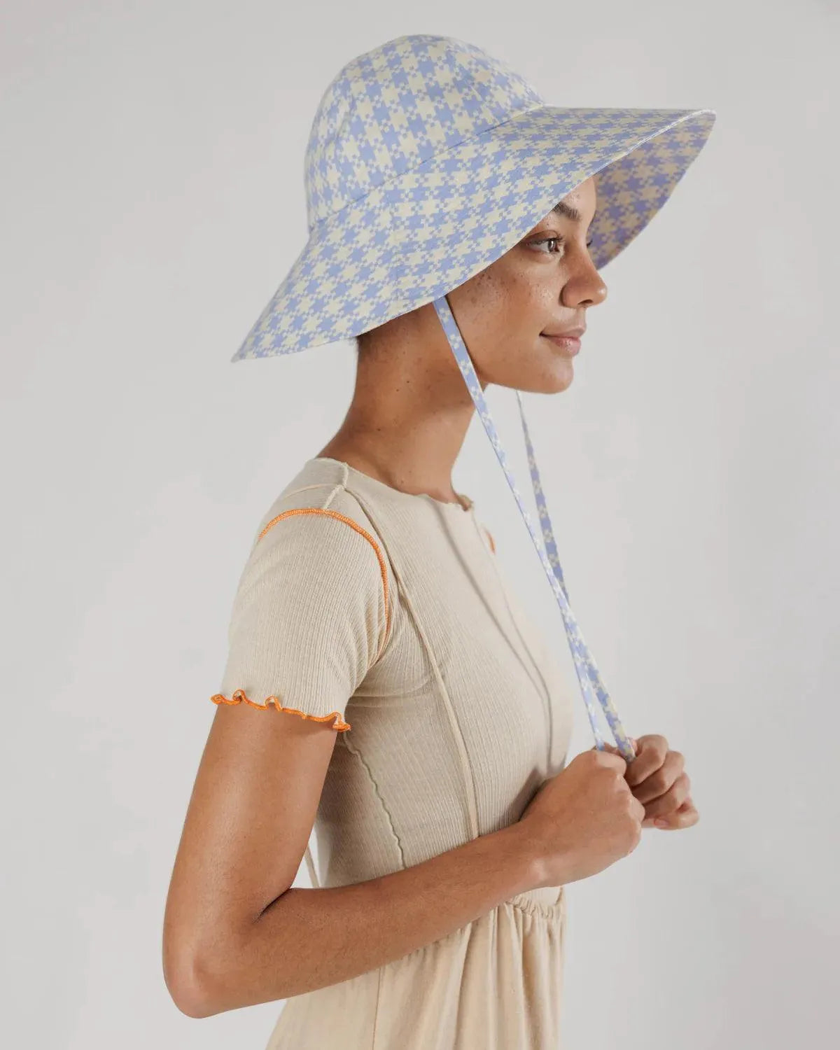 Sombrero Baggu Soft Sun Hat Blue Pixel Gingham - ECRU