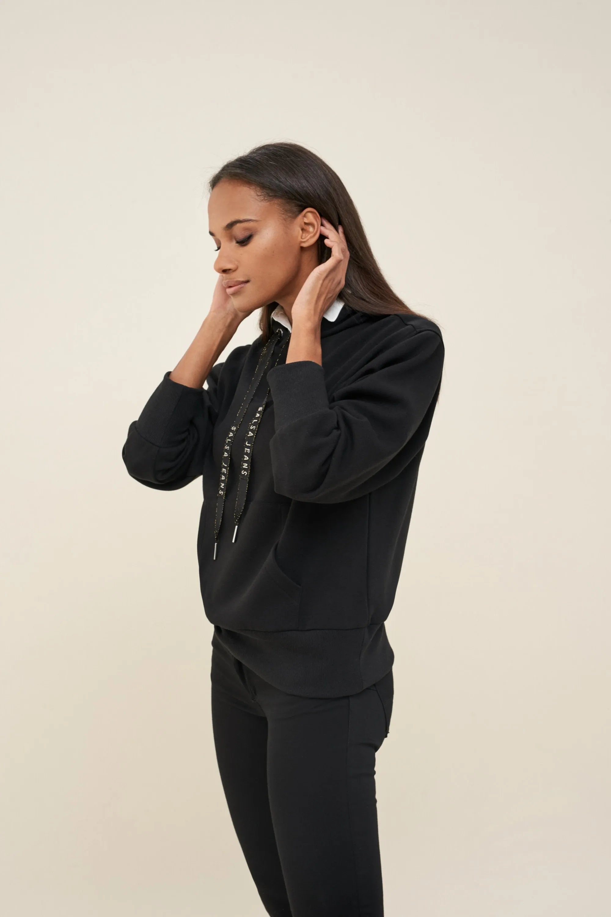 SUDADERA CON TIRAS SALSA - ECRU