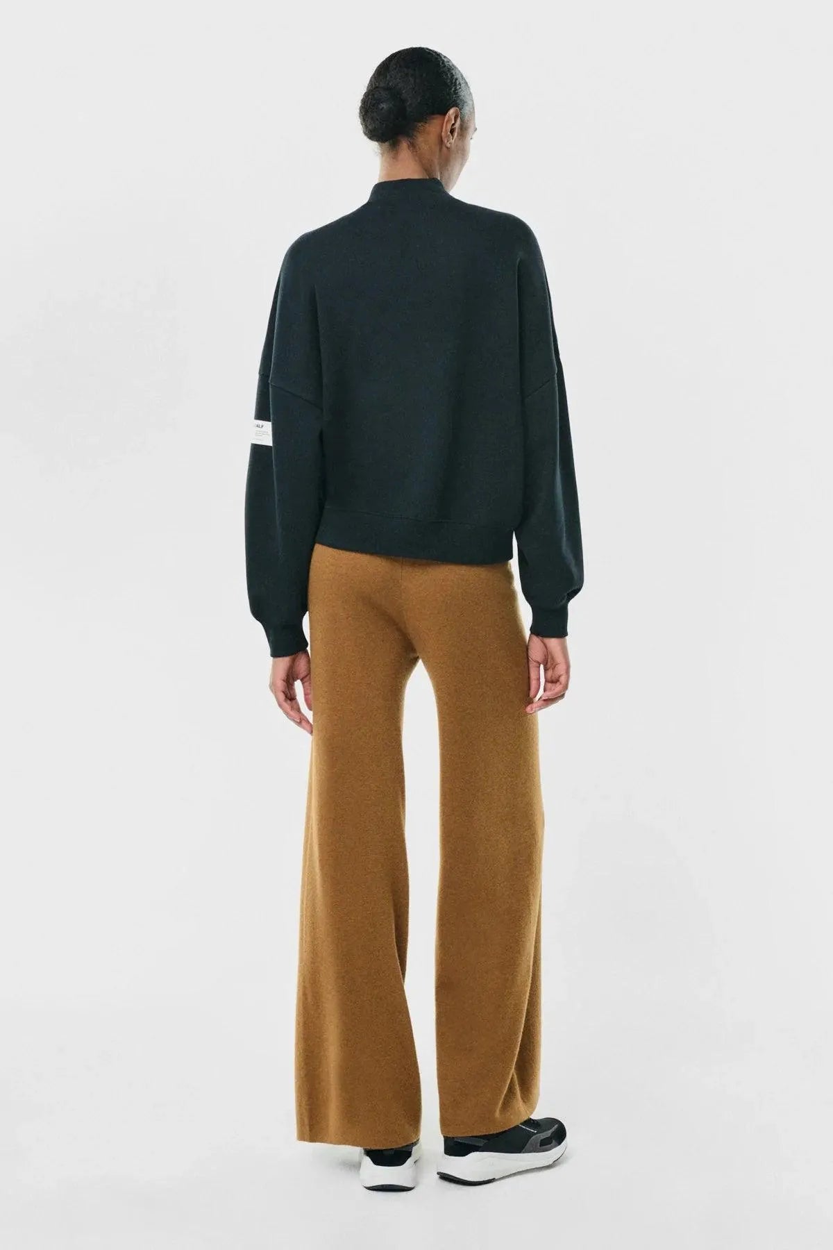 Sudadera Cycla Negra - ECRU