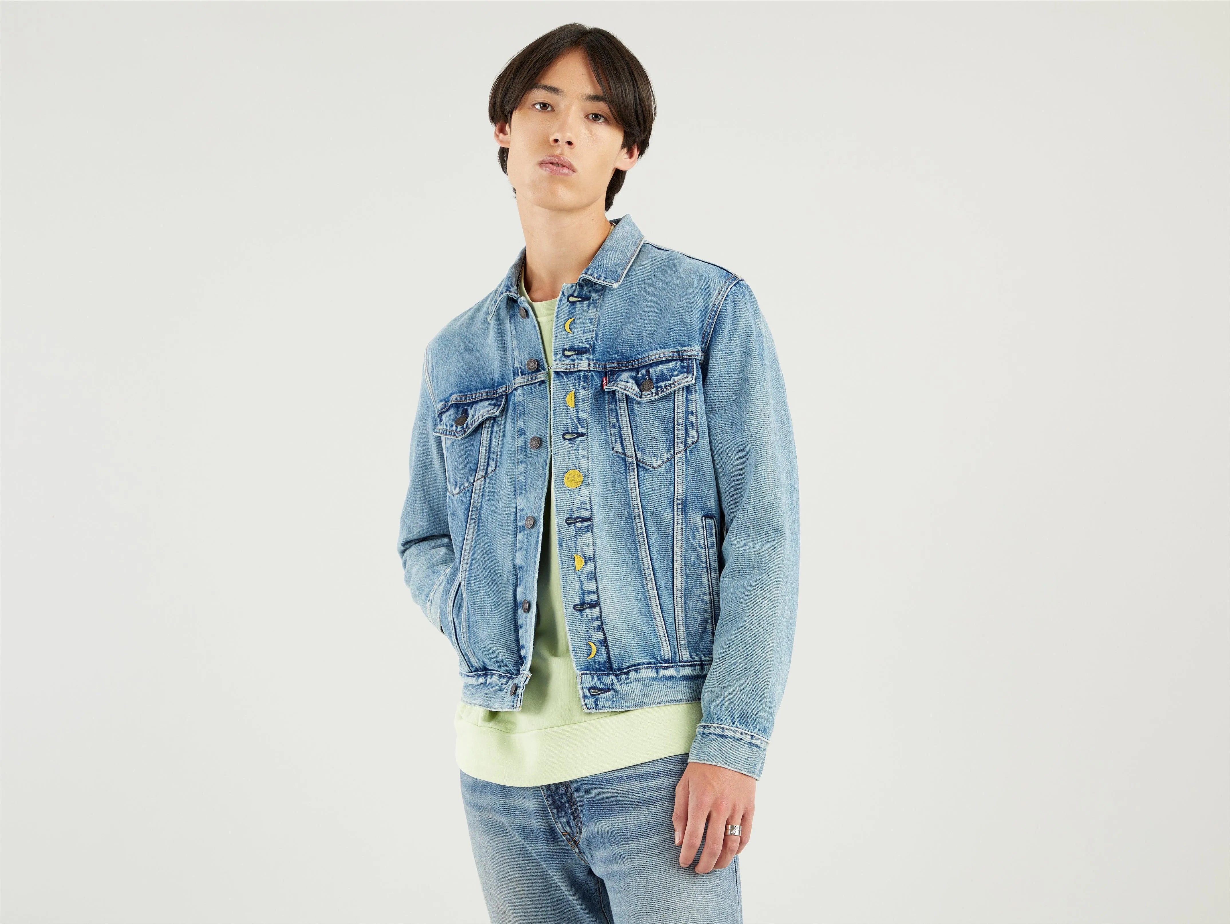 THE TRUCKER JACKET - ECRU