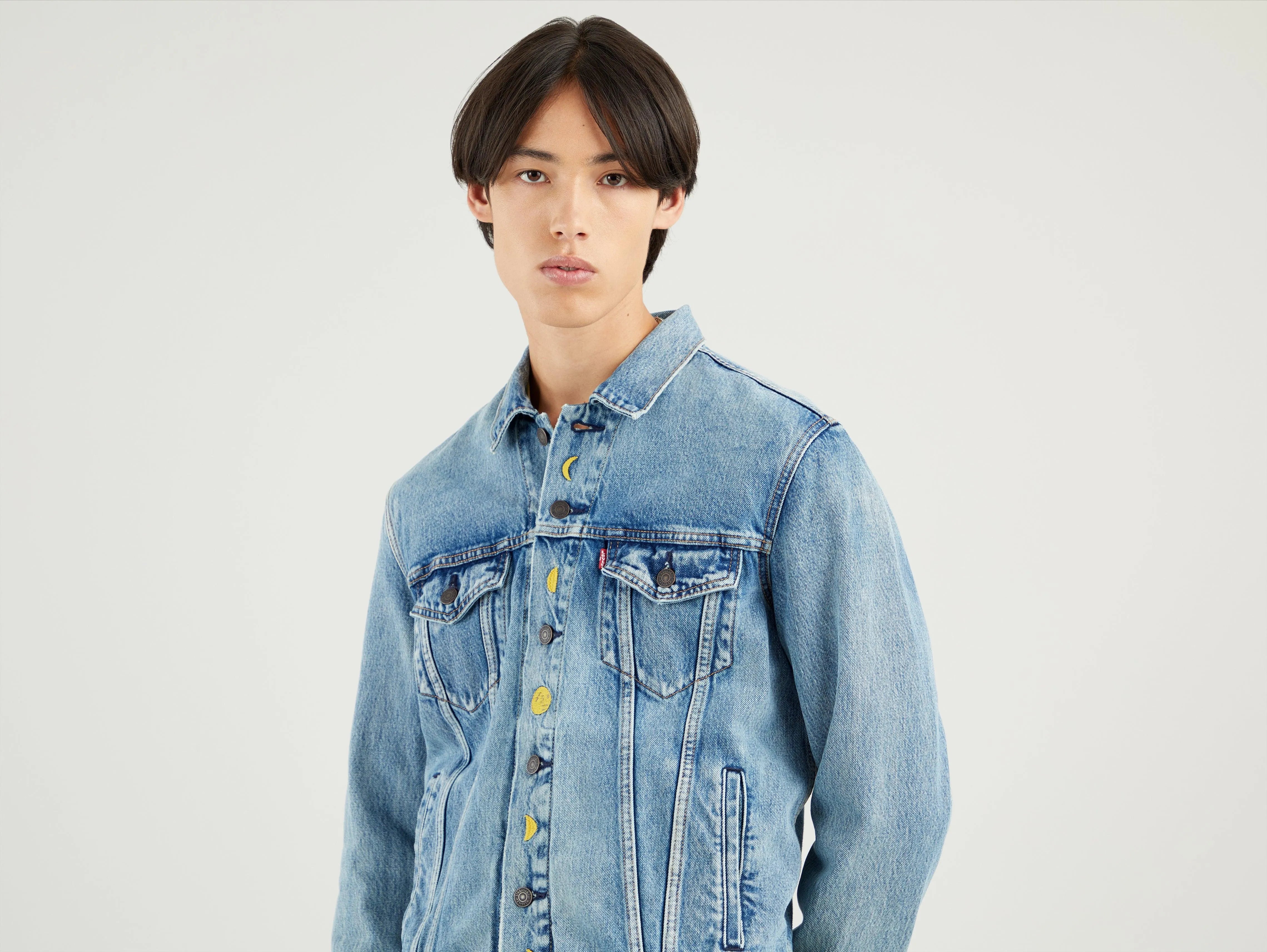 THE TRUCKER JACKET - ECRU