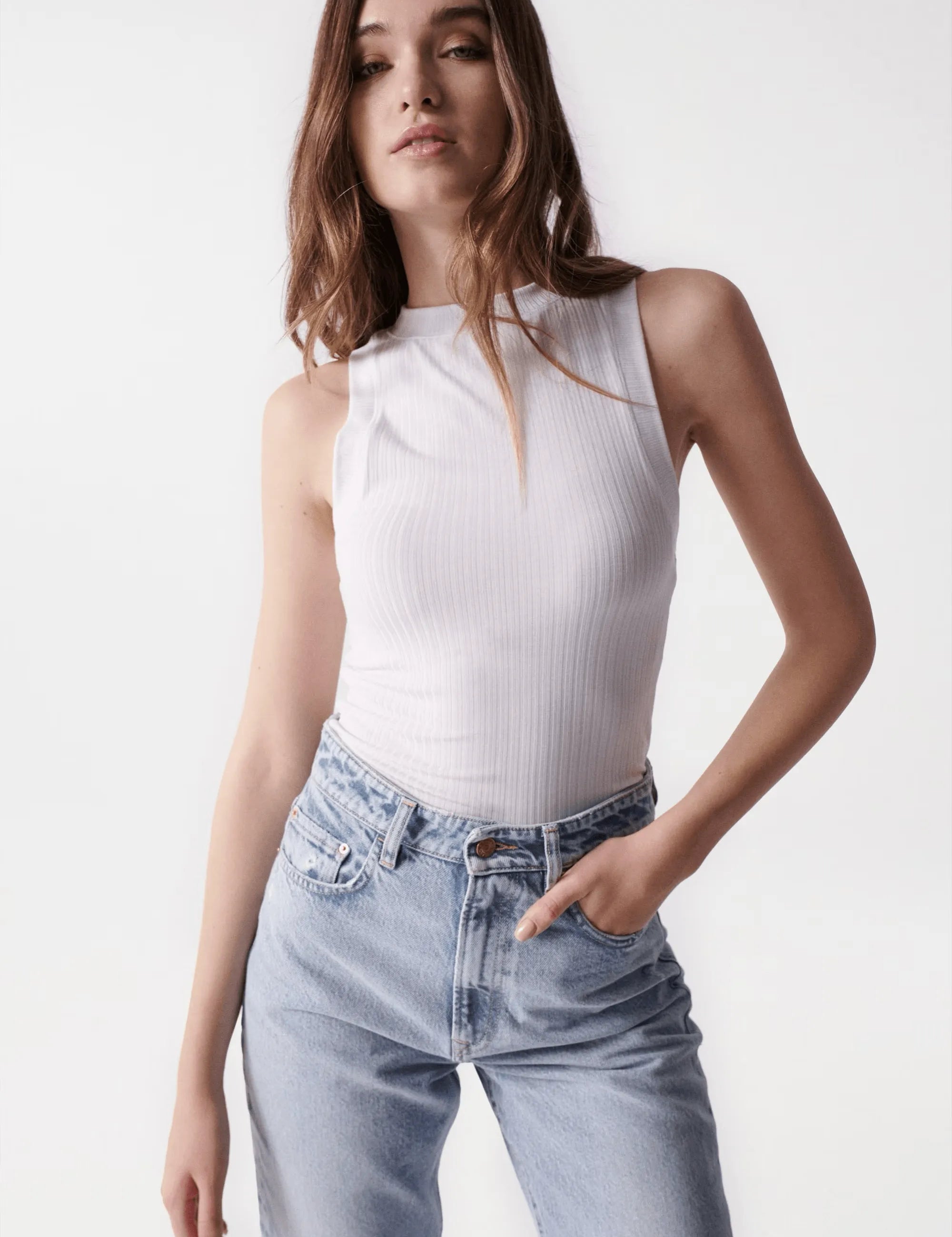 Top de Punto Salsa Jeans de Mujer con Cuello Halter - ECRU