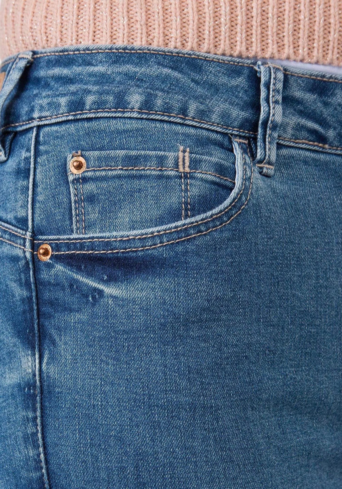 Vaqueros Body Curve 48 - ECRU