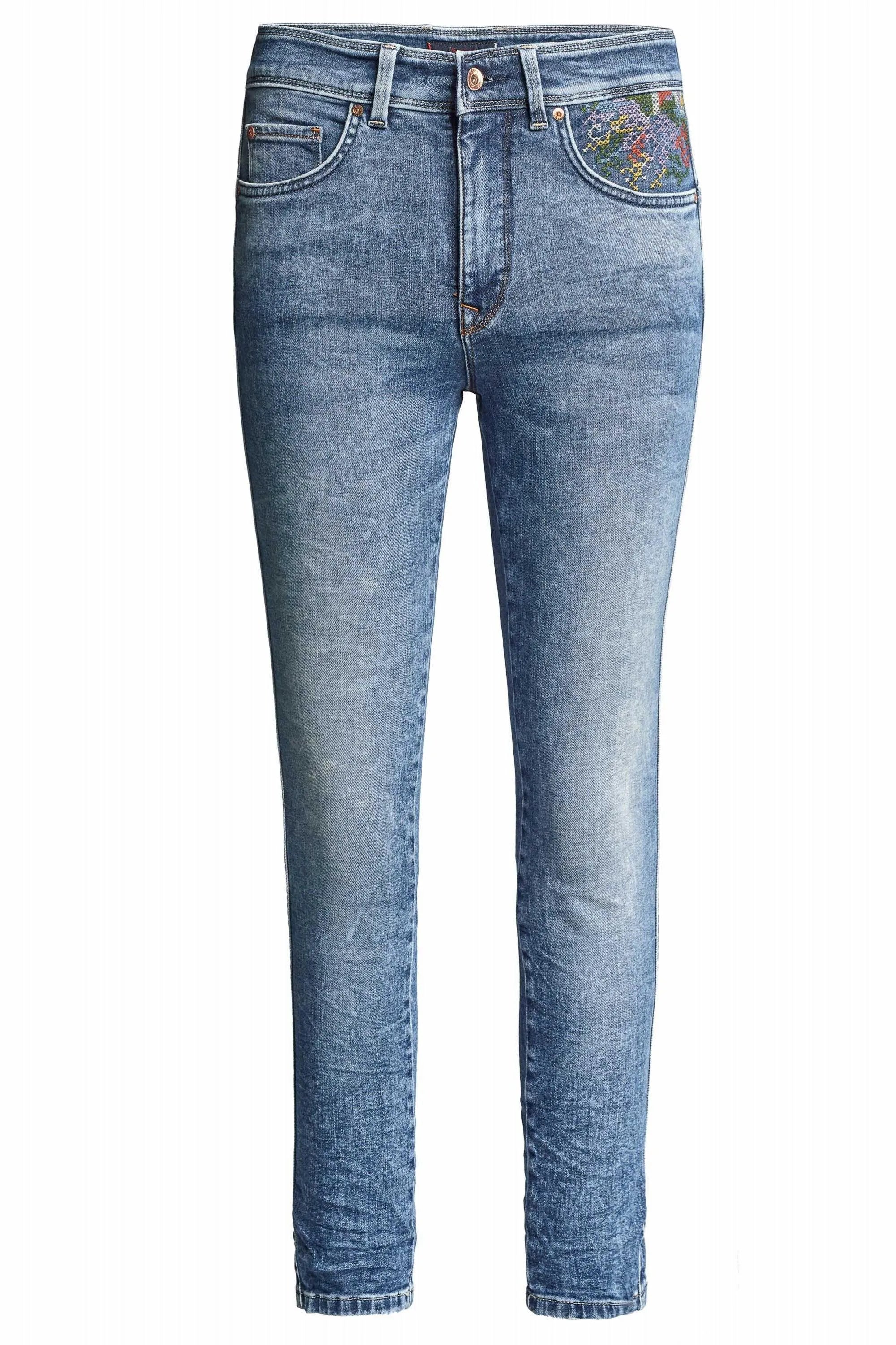 Vaqueros Push In Secret Glamour Capri Con Bordados - ECRU