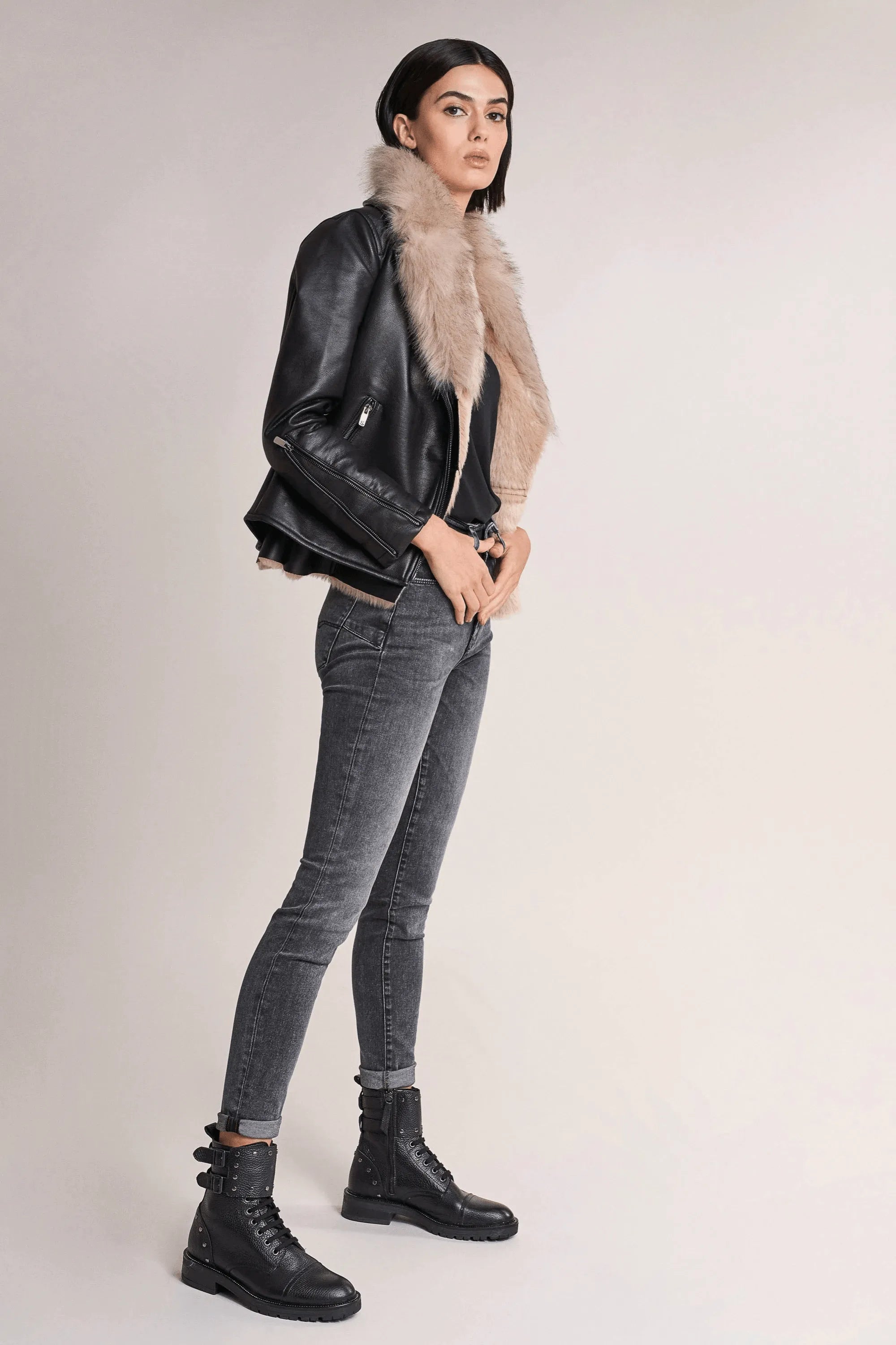 Vaqueros push in secret glamour skinny negros - ECRU