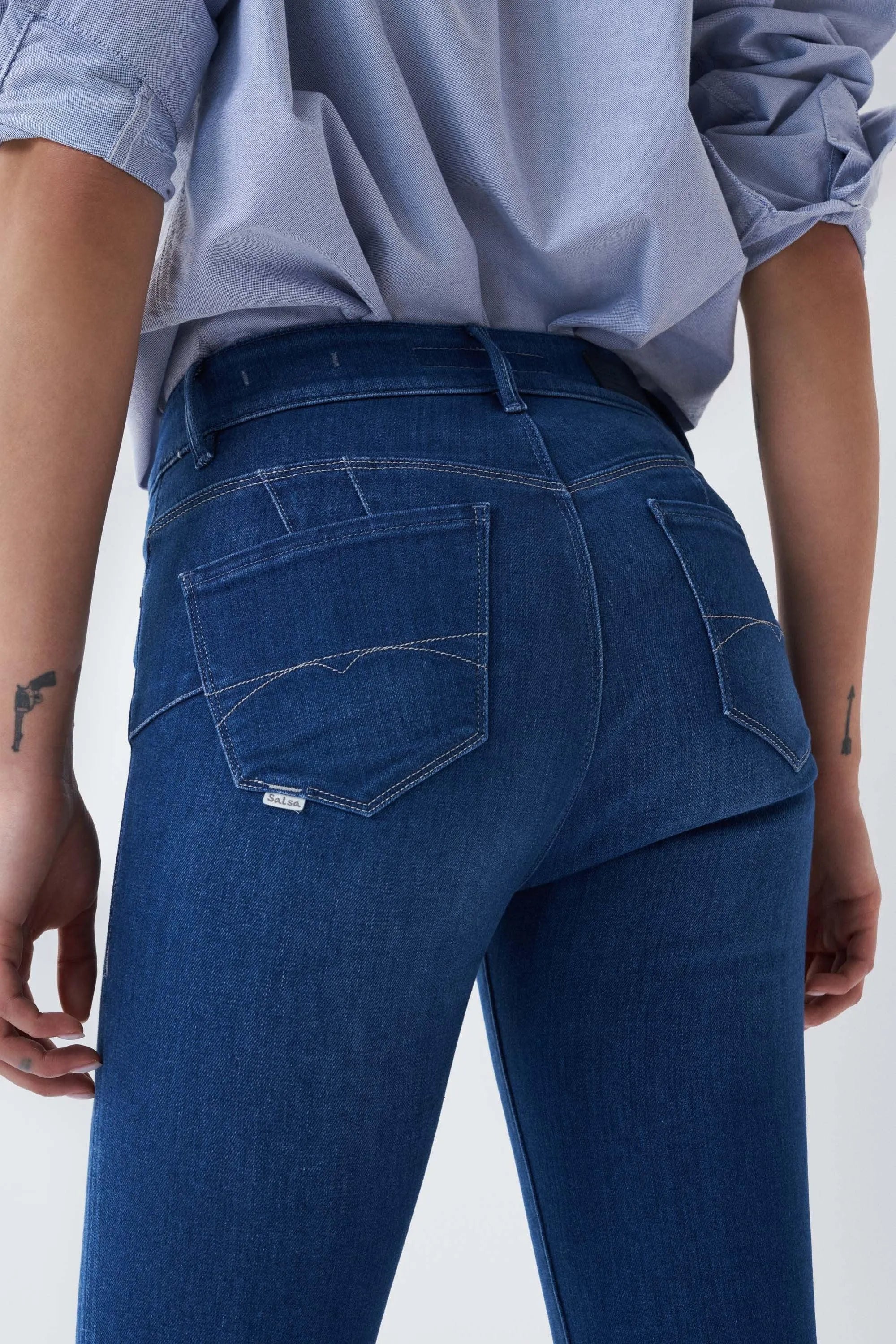 Vaqueros Push Up Destiny Skinny con lavado medio - ECRU