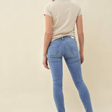 VAQUEROS PUSH UP WONDER SKINNY CINTURA MEDIA - ECRU