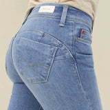 VAQUEROS PUSH UP WONDER SKINNY CINTURA MEDIA - ECRU