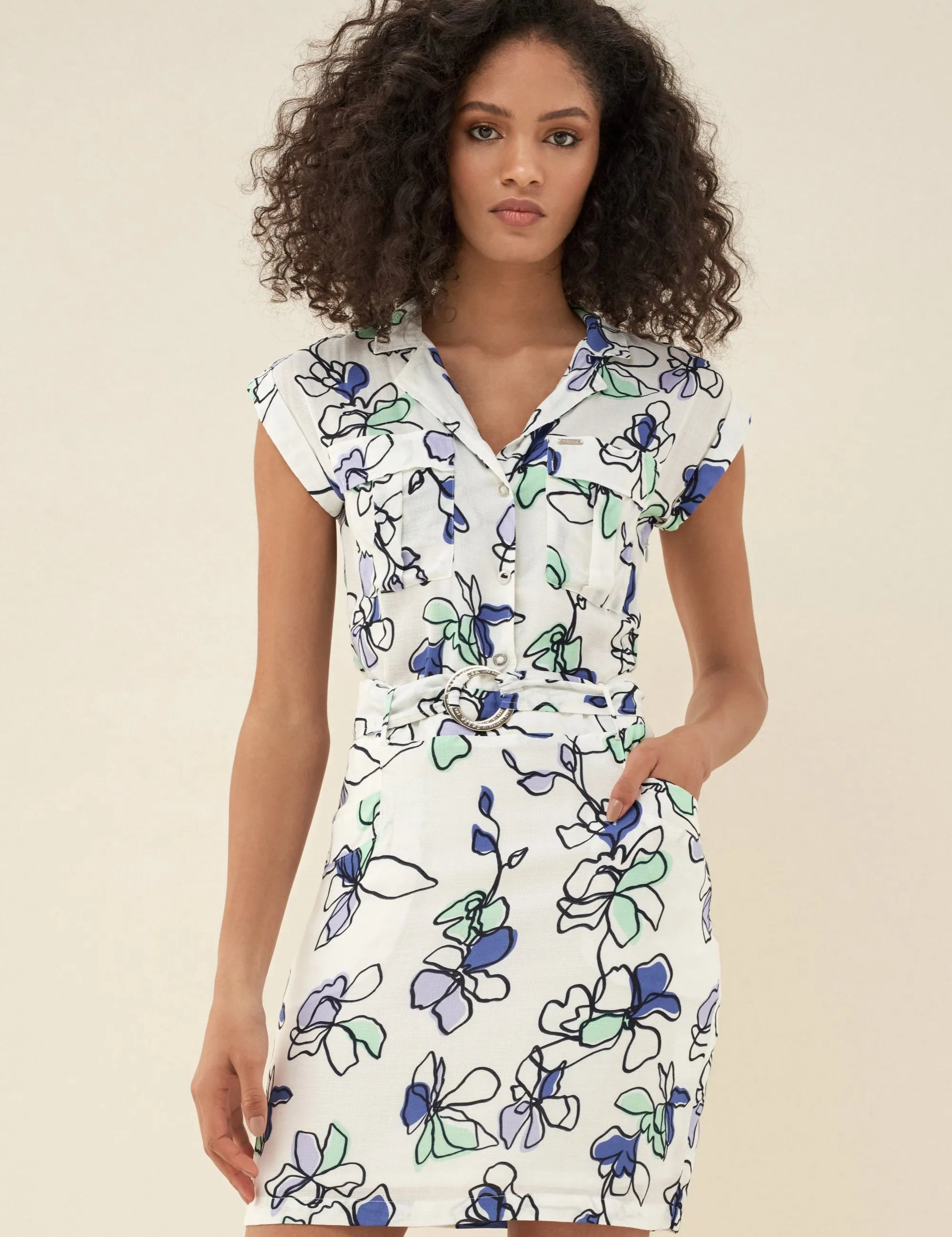 VESTIDO ALLOVER FLORAL - ECRU