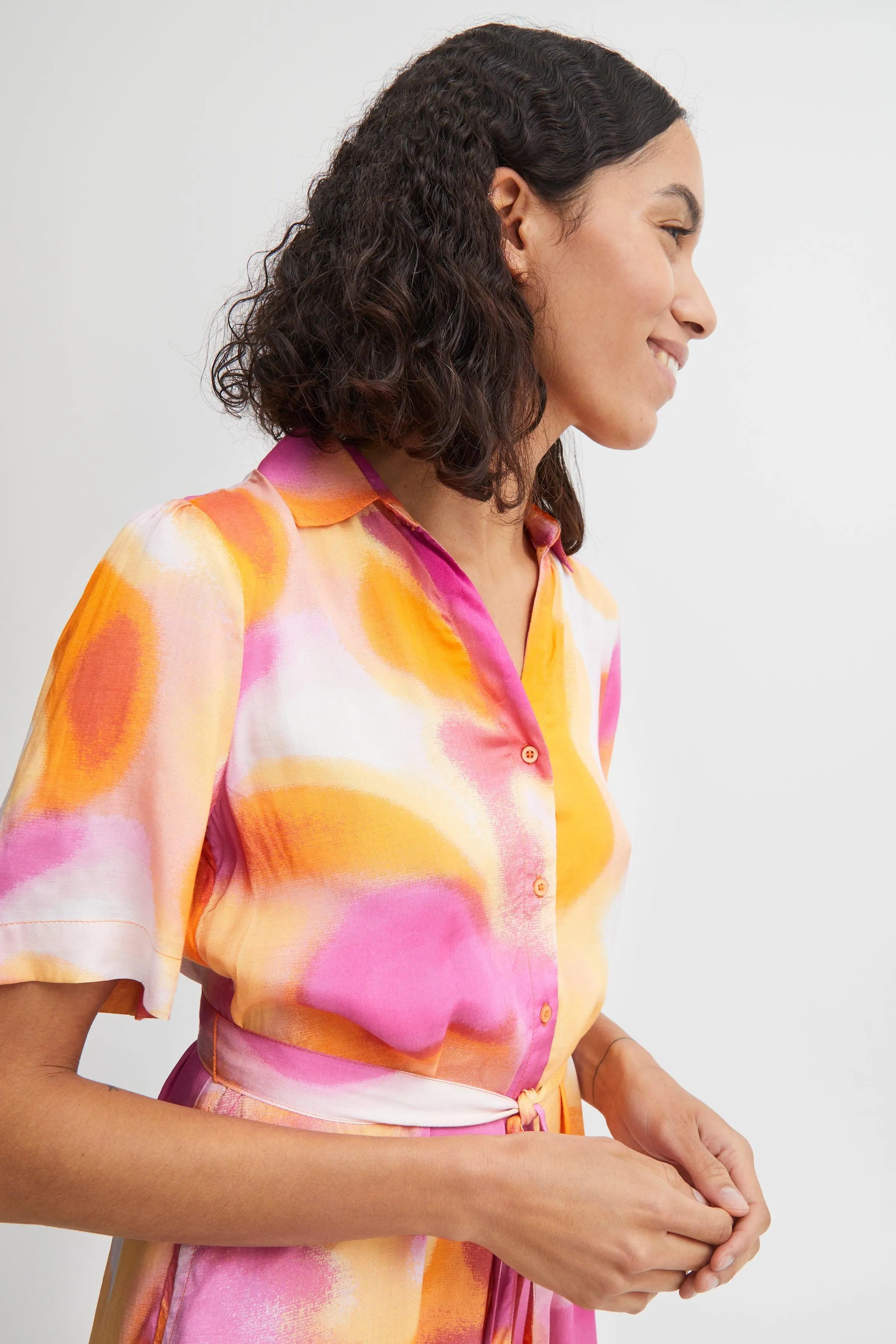 Vestido Camisero B.Young Estampado Raspberry Rose - ECRU