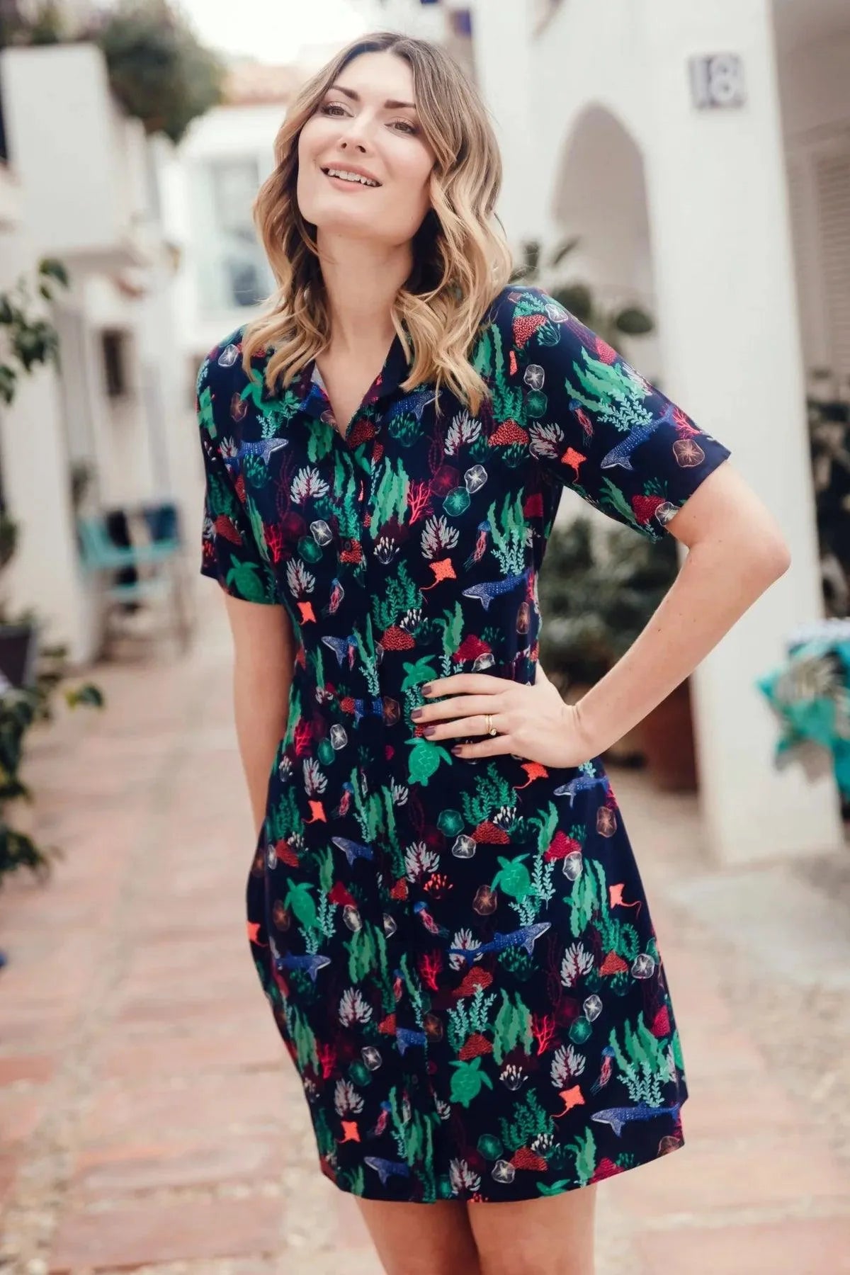 Vestido Camisero Sugarhill Dessie Navy Underwater Scene - ECRU