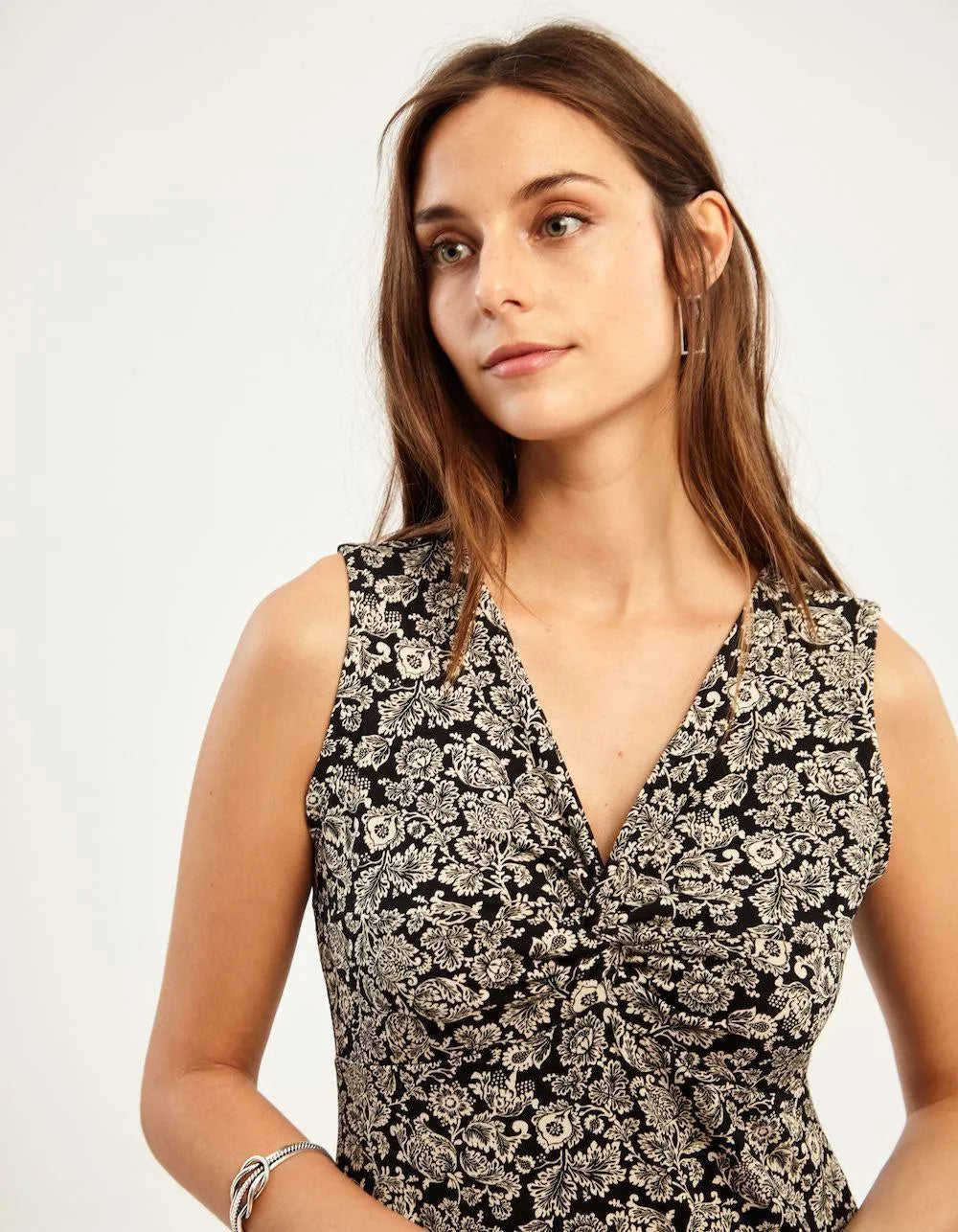 Vestido Nudo sin Mangas - ECRU