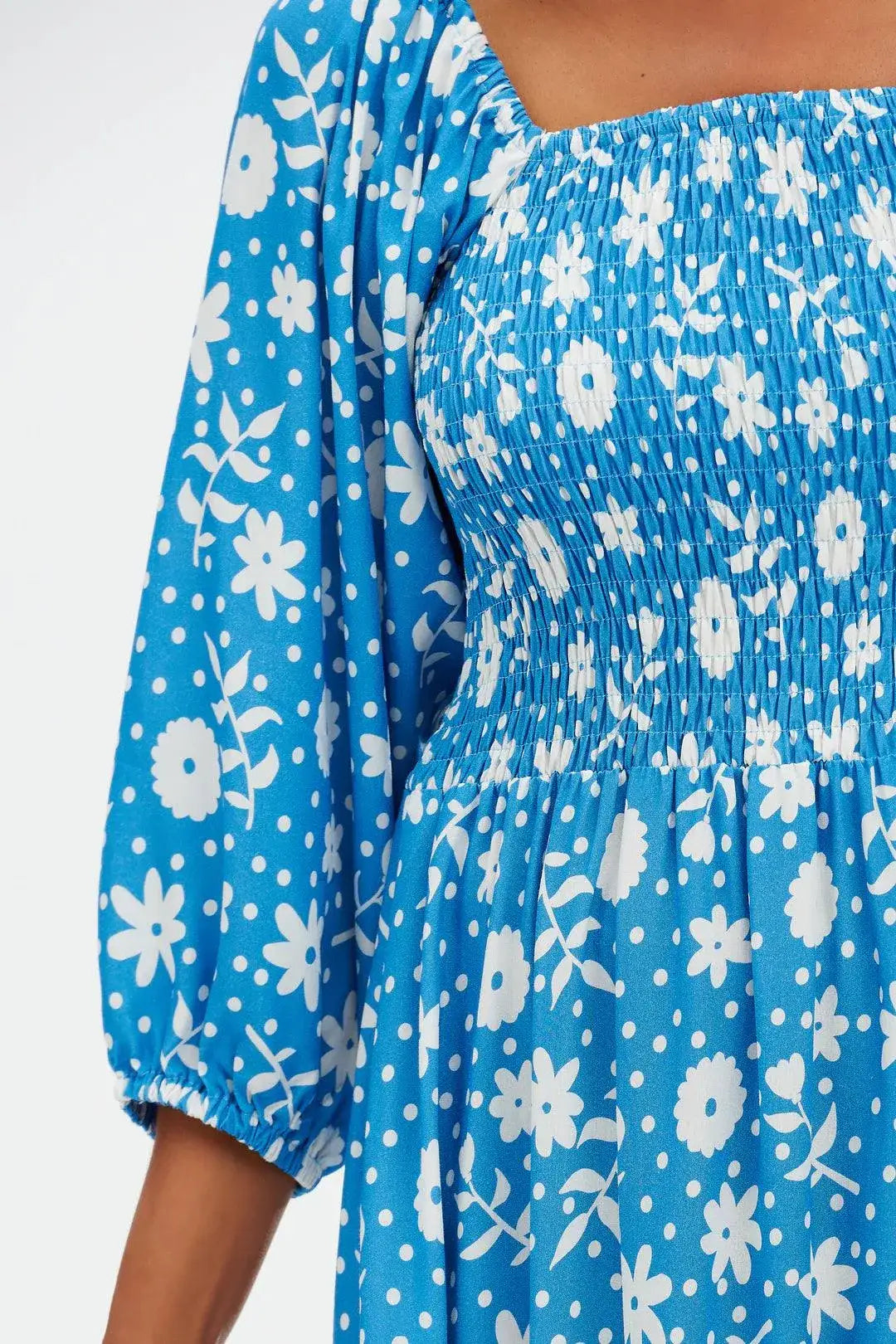 Vestido Raquel Shirred Blue Vintage Block Floral - ECRU
