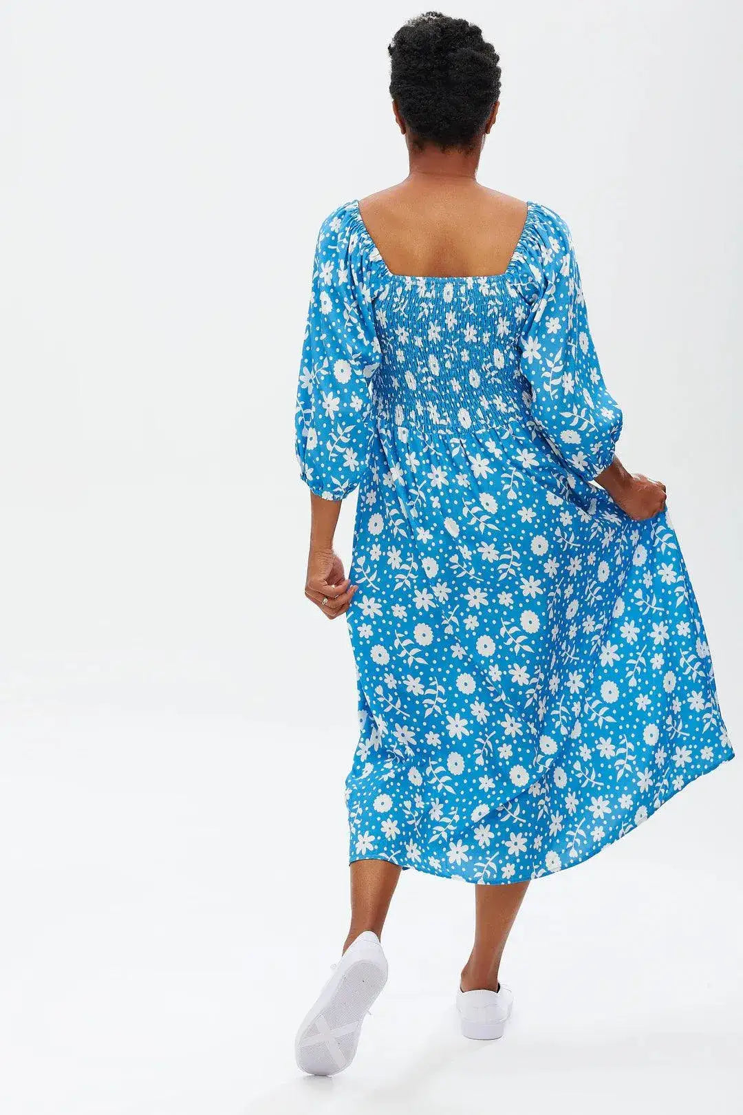 Vestido Raquel Shirred Blue Vintage Block Floral - ECRU