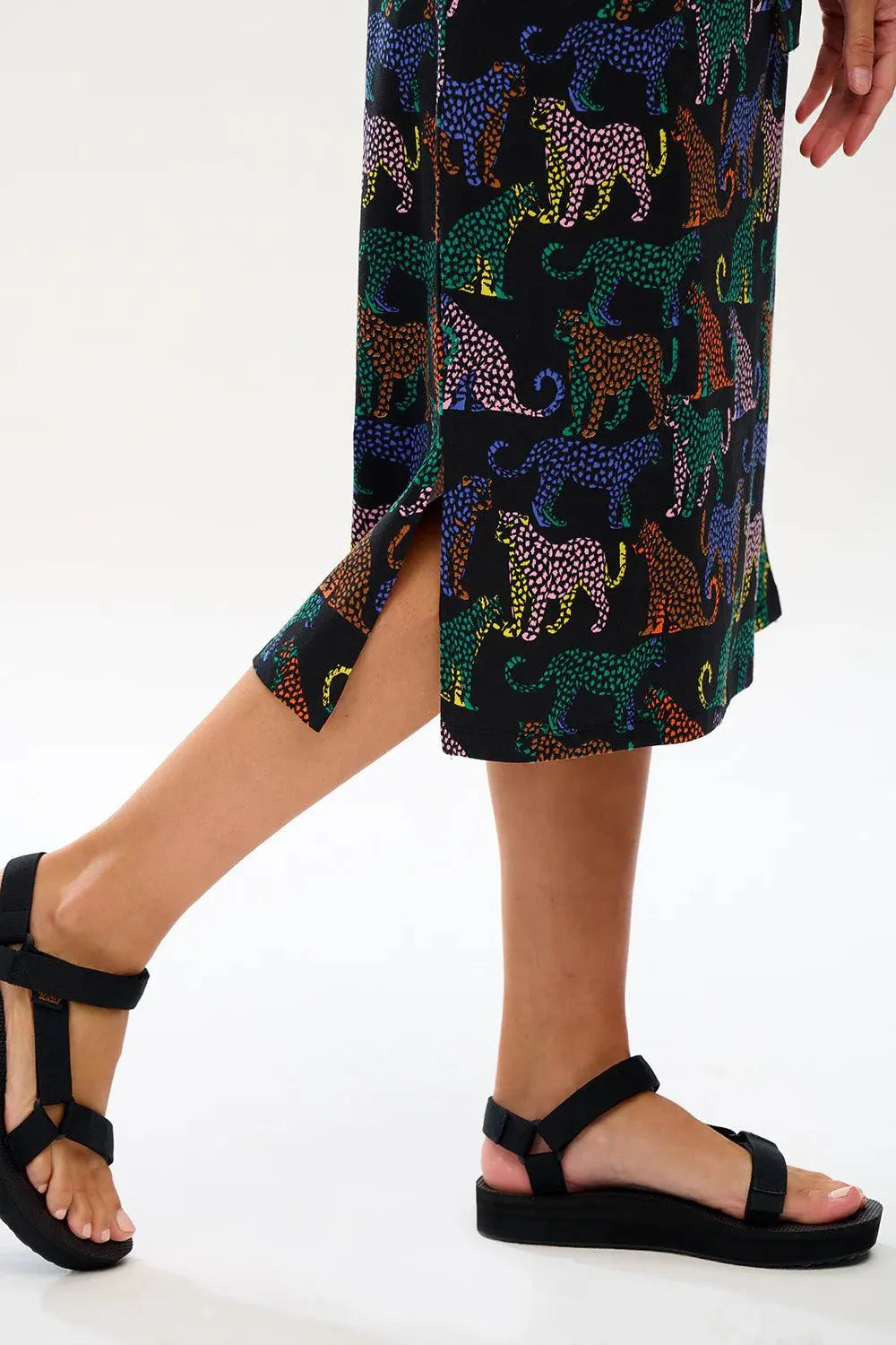 Vestido Sugarhill Flissy Jersey Black Colourful Leopard Spots - ECRU