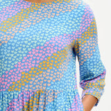 Vestido Suki Smock Blue Sliding Hearts - ECRU